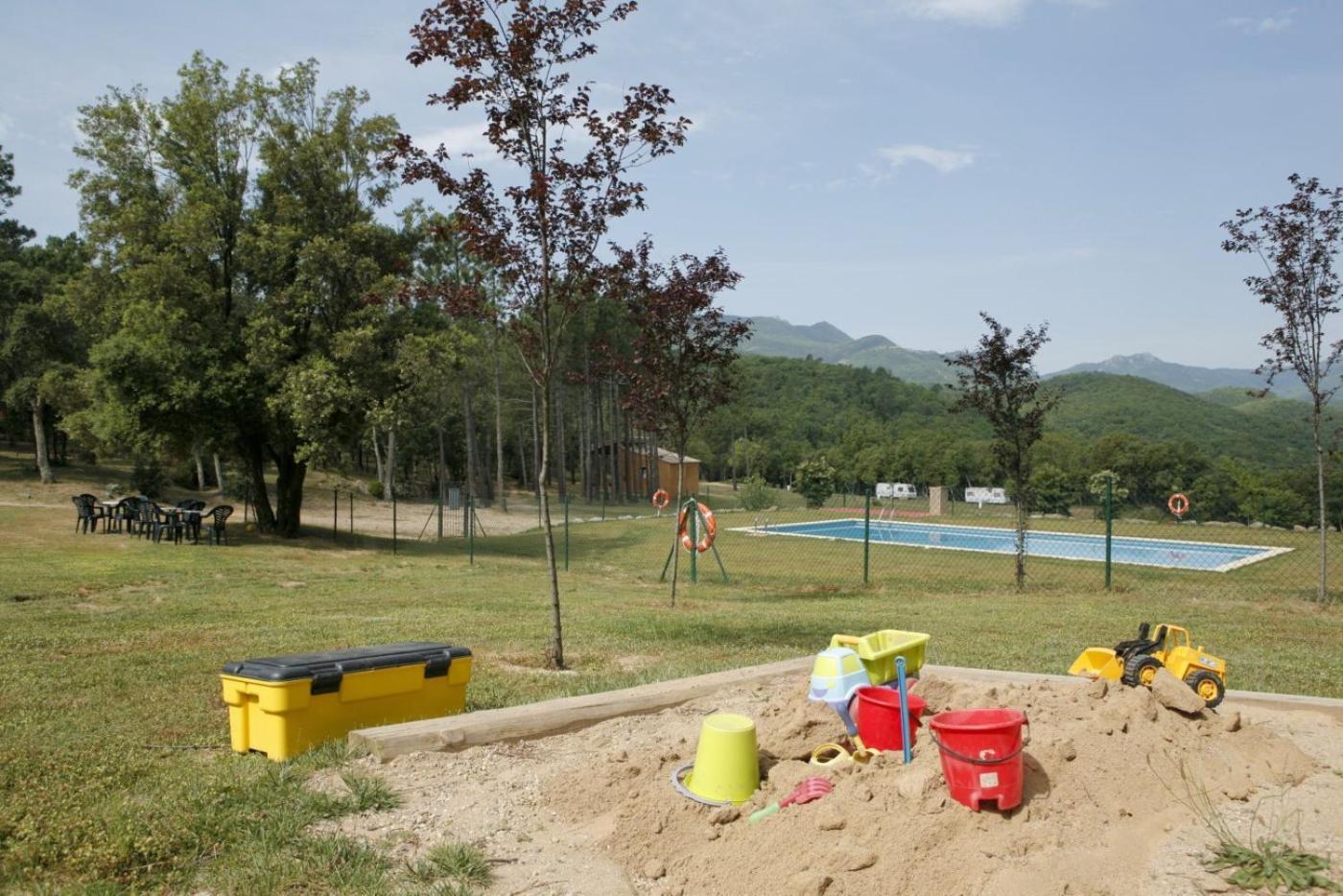 Camping Maçanet de Cabrenys Exteriér fotografie