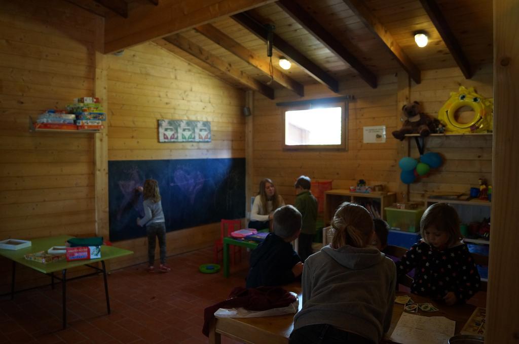 Camping Maçanet de Cabrenys Exteriér fotografie
